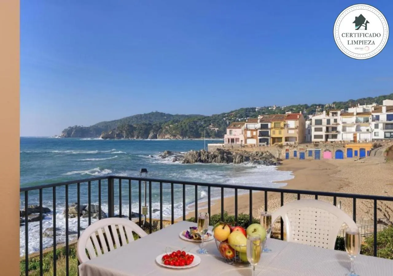 Voramar A Apartment Calella De Palafrugell